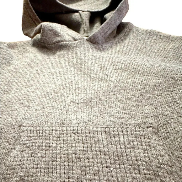 Zara | Toddler Hooded Sweater (18-24 mos) - Picture 2 of 4